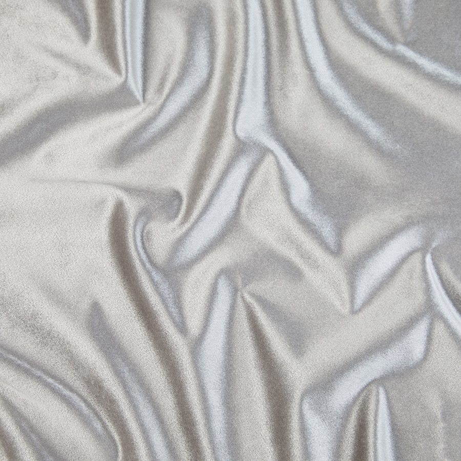 Velvet Velvet Glacier Gray tablecloths and overlay